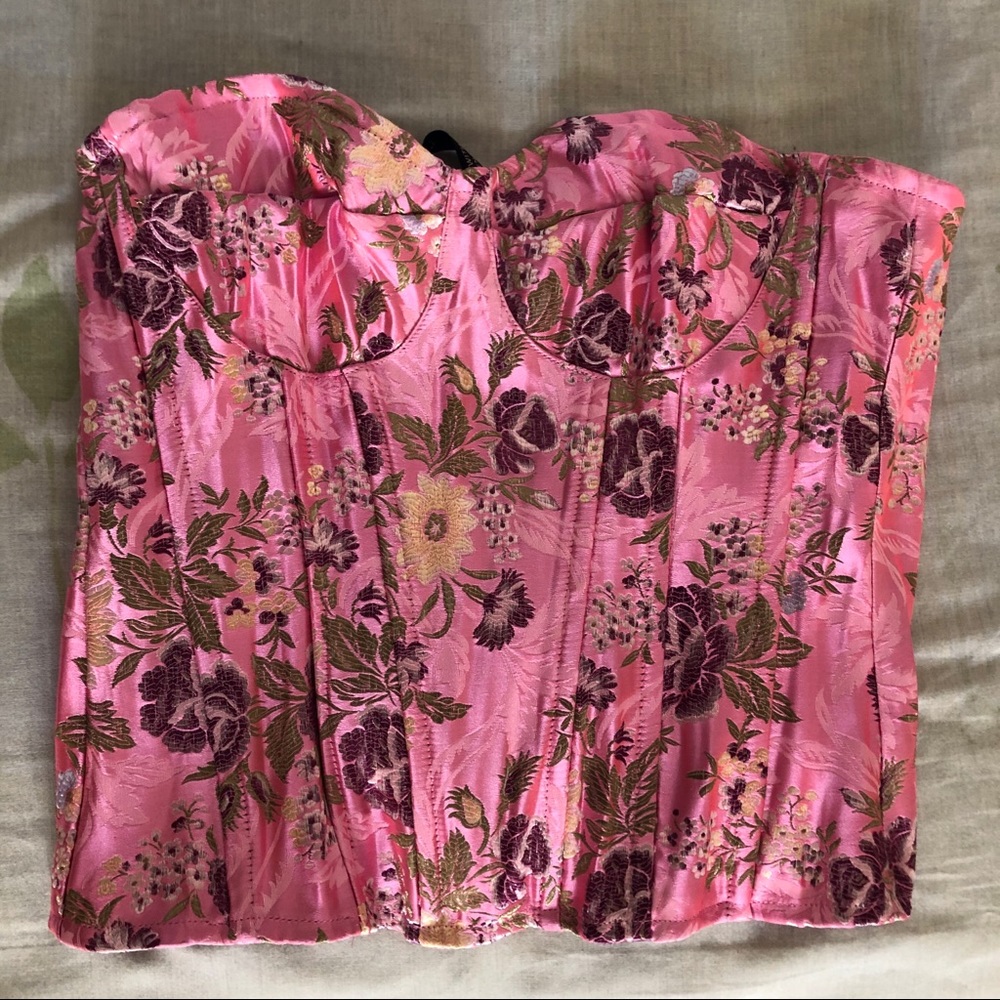 pink corset